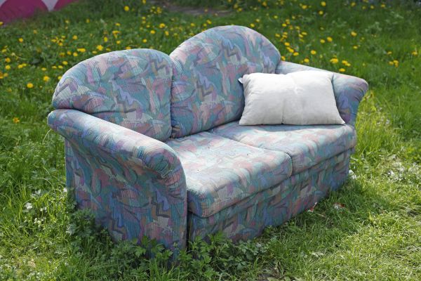 Couch Disposal in Barrington